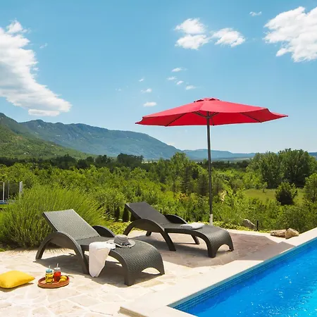 Vila Lovro Susnjevica