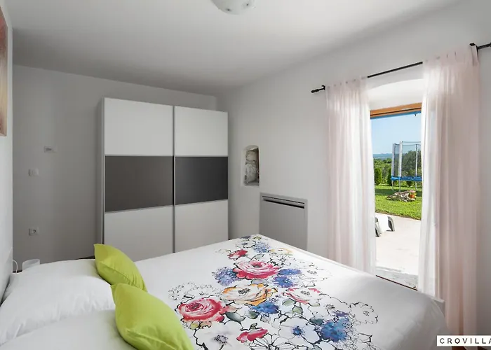 Vila Lovro Susnjevica